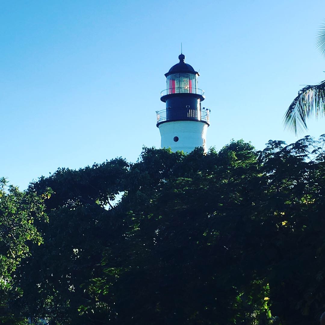 This image has an empty alt attribute; its file name is img_2008.jpg